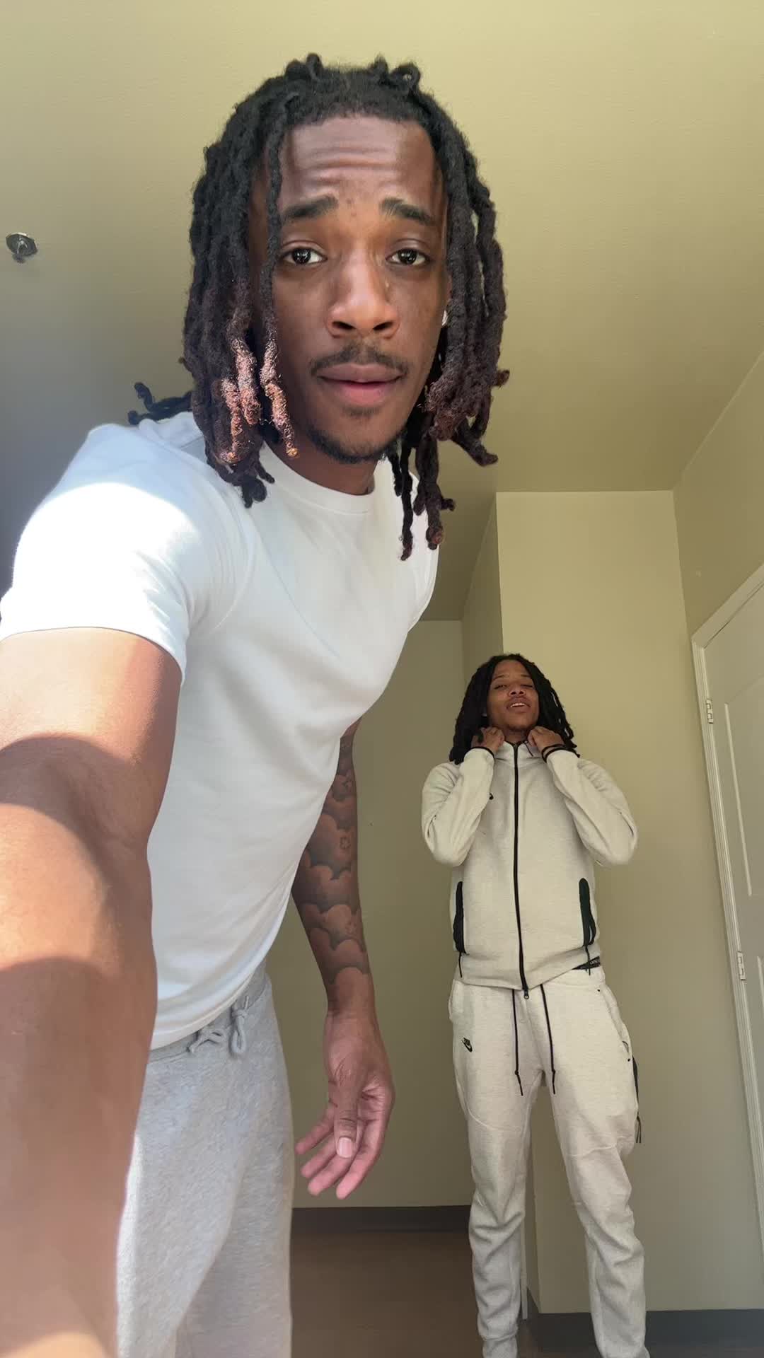 @stick_2x