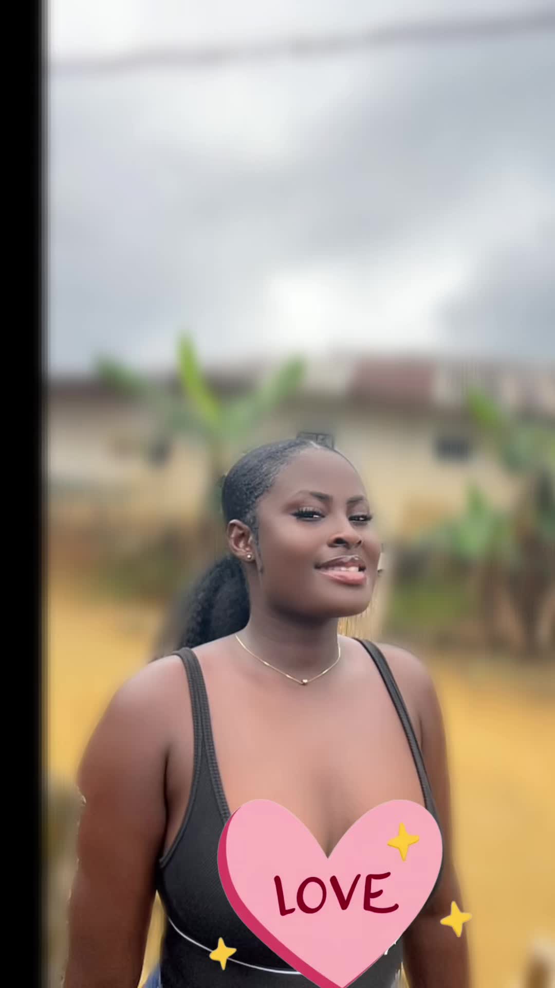 @Efya 🇨🇮Fila 🇬🇭❤️🙈