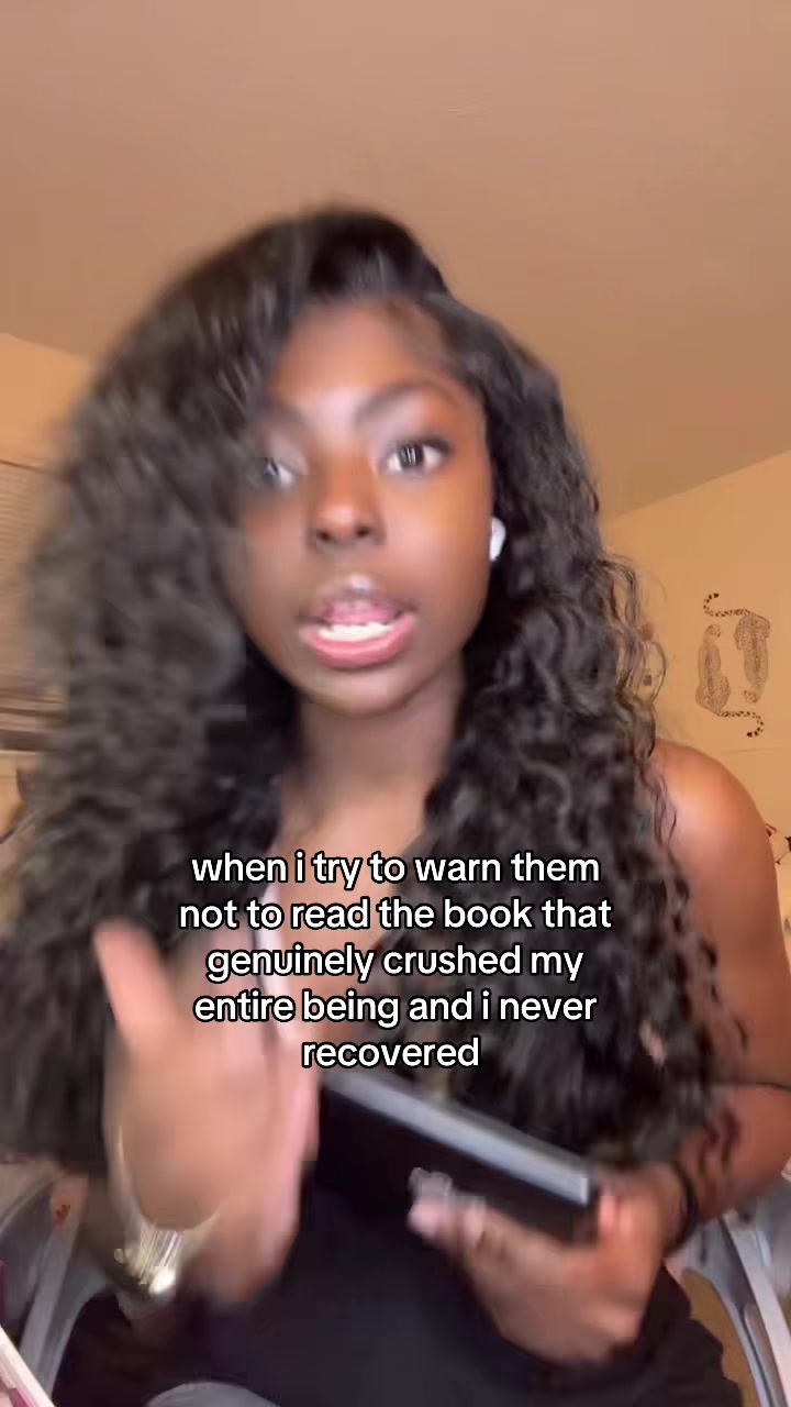 @goodgirls.tbr | BookTok ♡