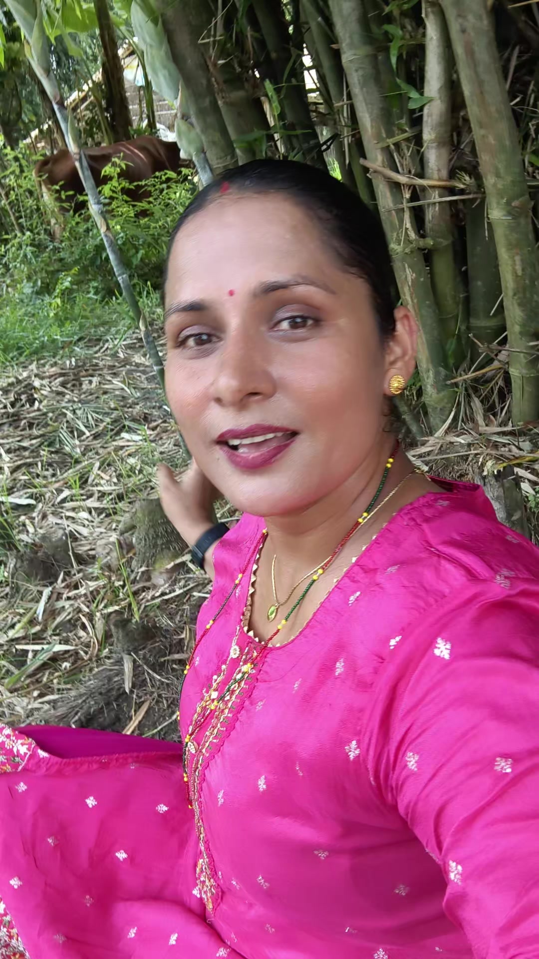 @दुलाल कि कान्छि बुहारि