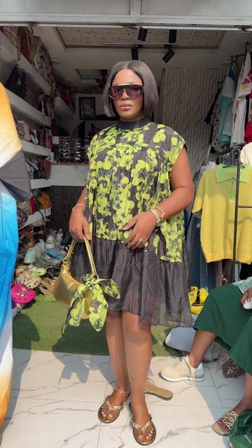 @Reb’s boutique 🏬 tjr