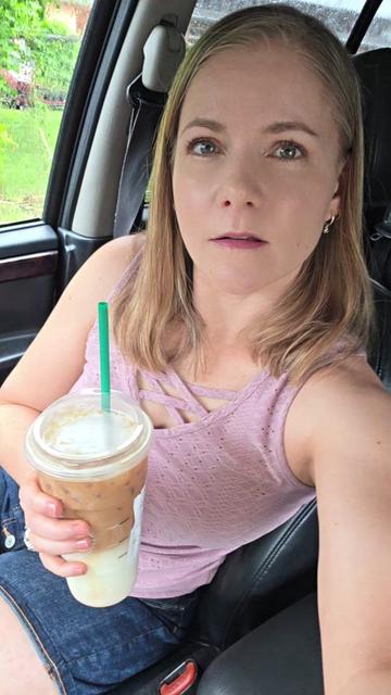 @✨️EricaVibes❌️