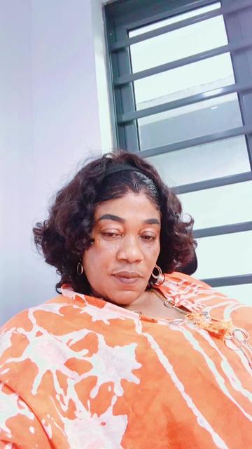 @ADUNNIADE WITH COINS .