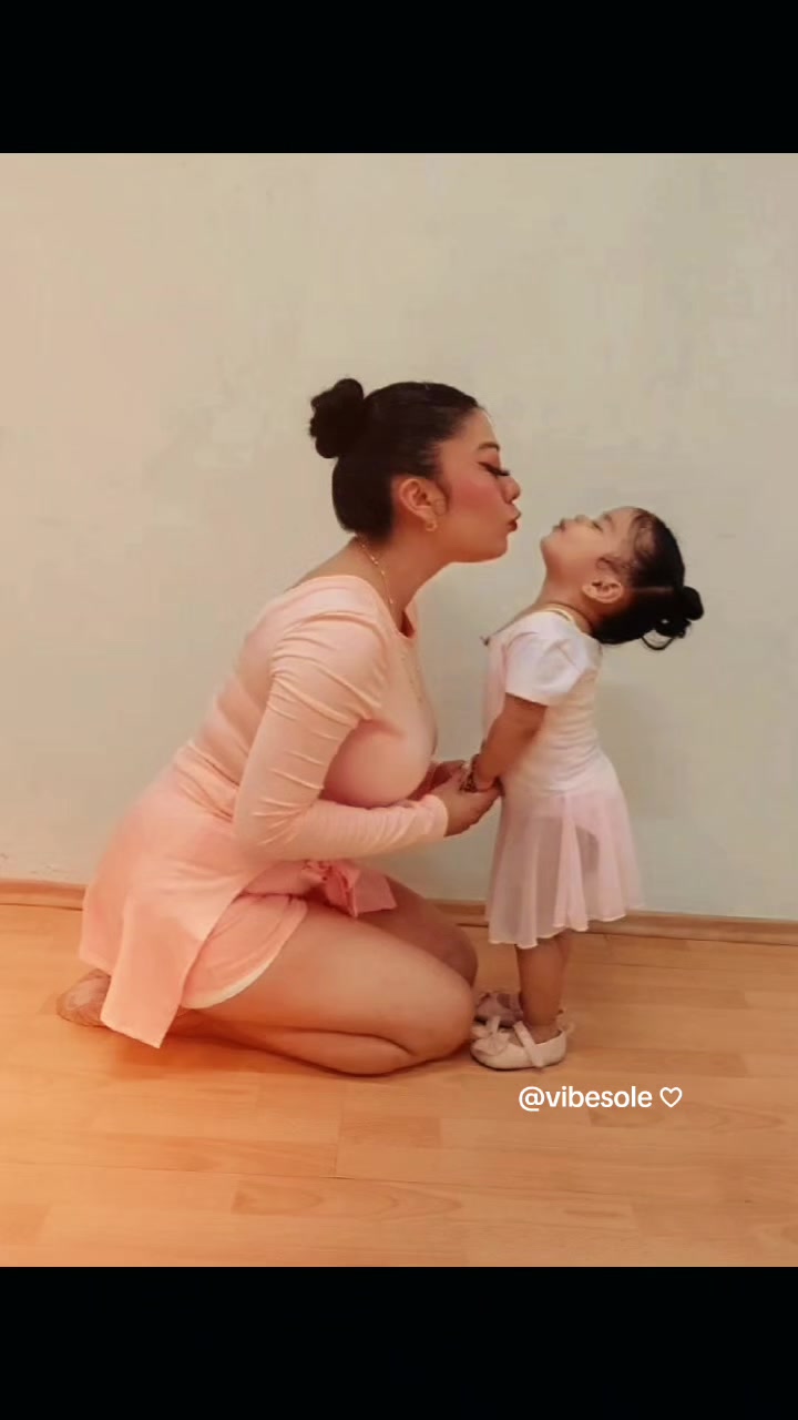 @๐
ฅ๐
๐
๐
♥๏ธ ๐
ข๐
๐
๐
โ๏ธ