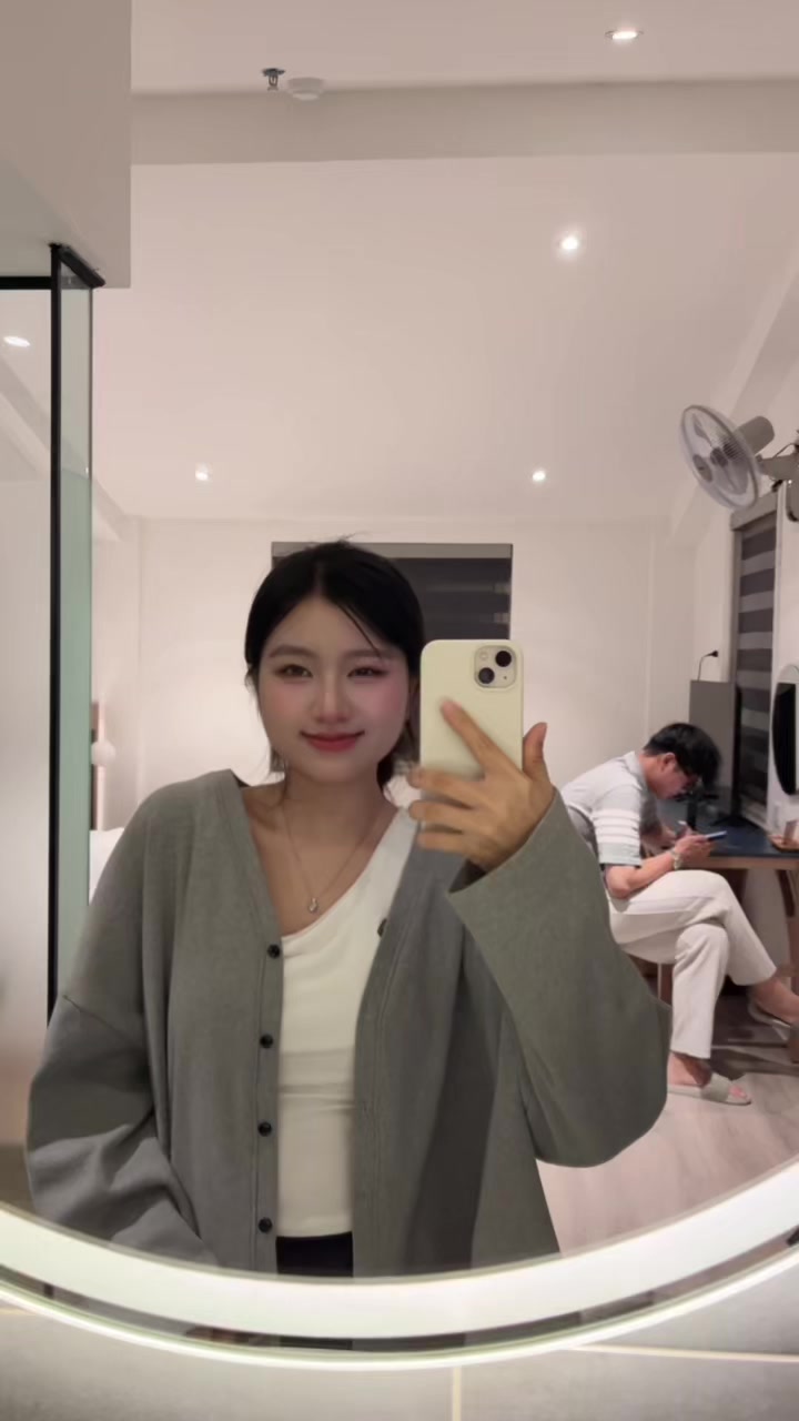@Lily