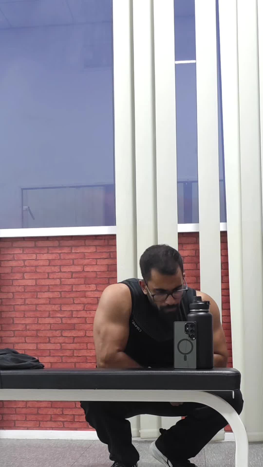 @Rahal_.b._