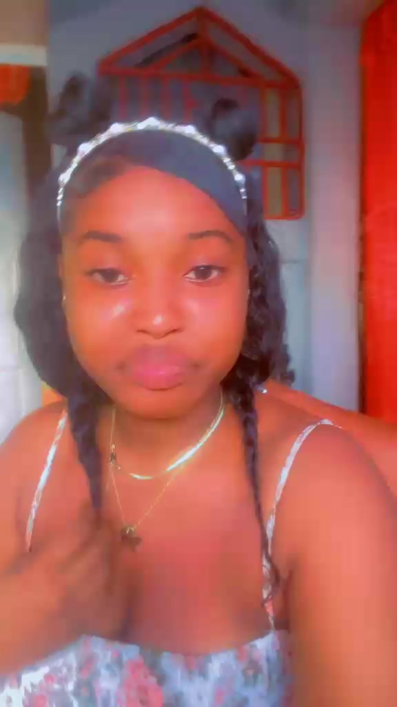 @angel🥰🦋