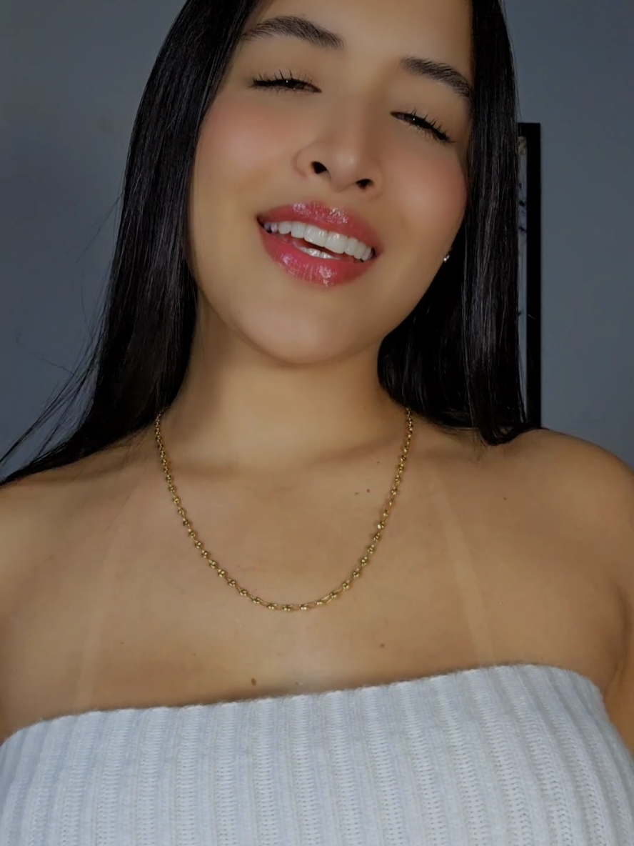 @𝕂ℍ𝔸ℝ𝕀𝕋𝔼𝕊 👊💜