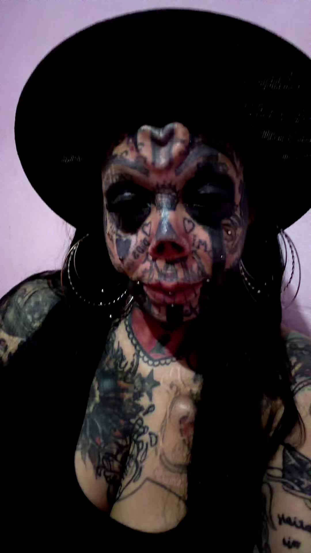 @Ana Diabolick Tattoo