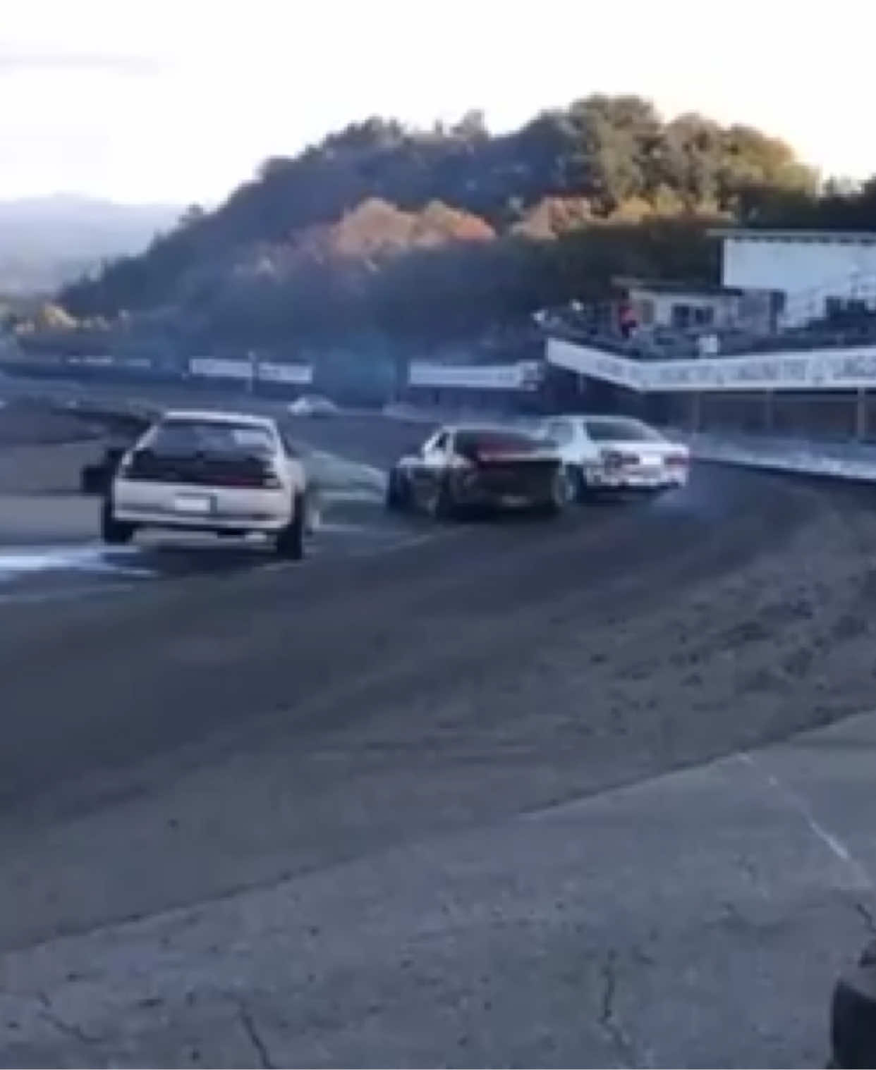 @リン