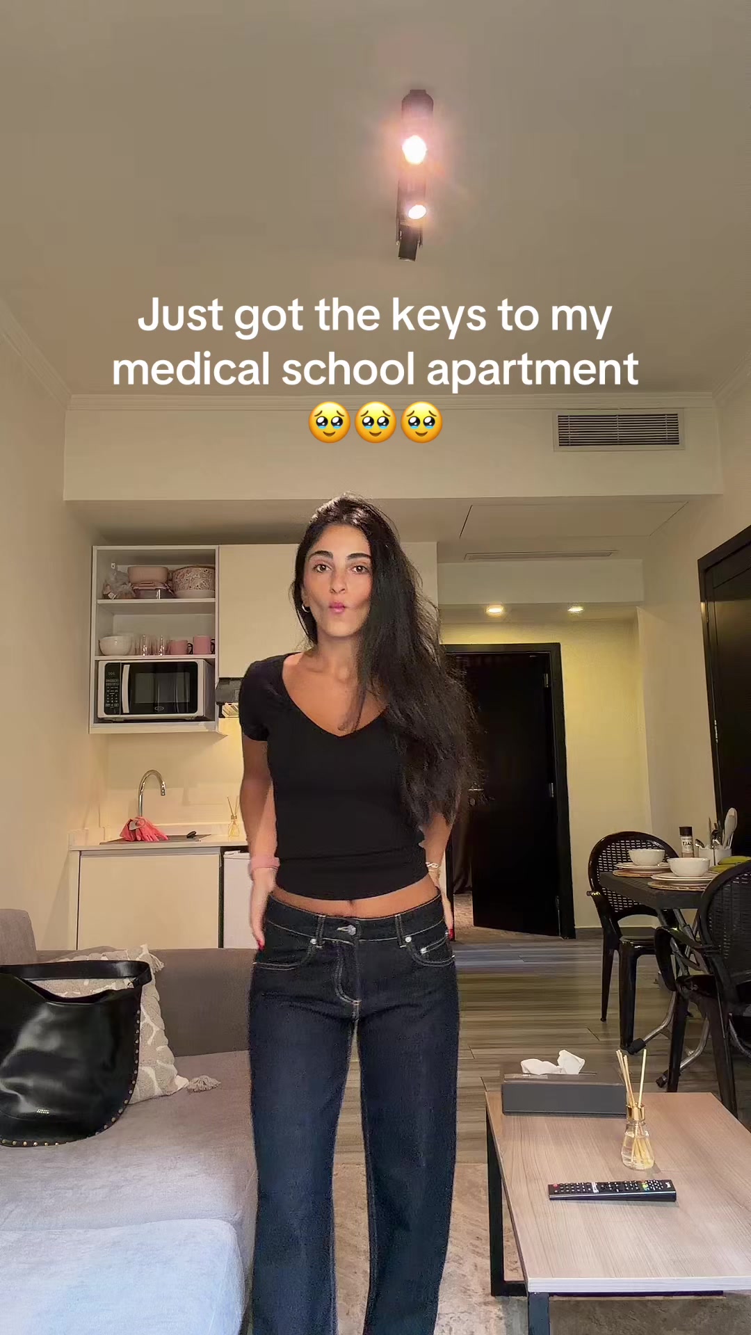 @chloedaccache