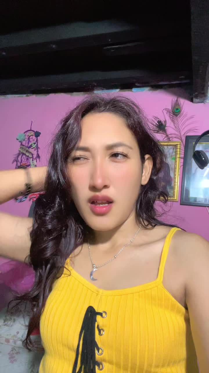 @🐼