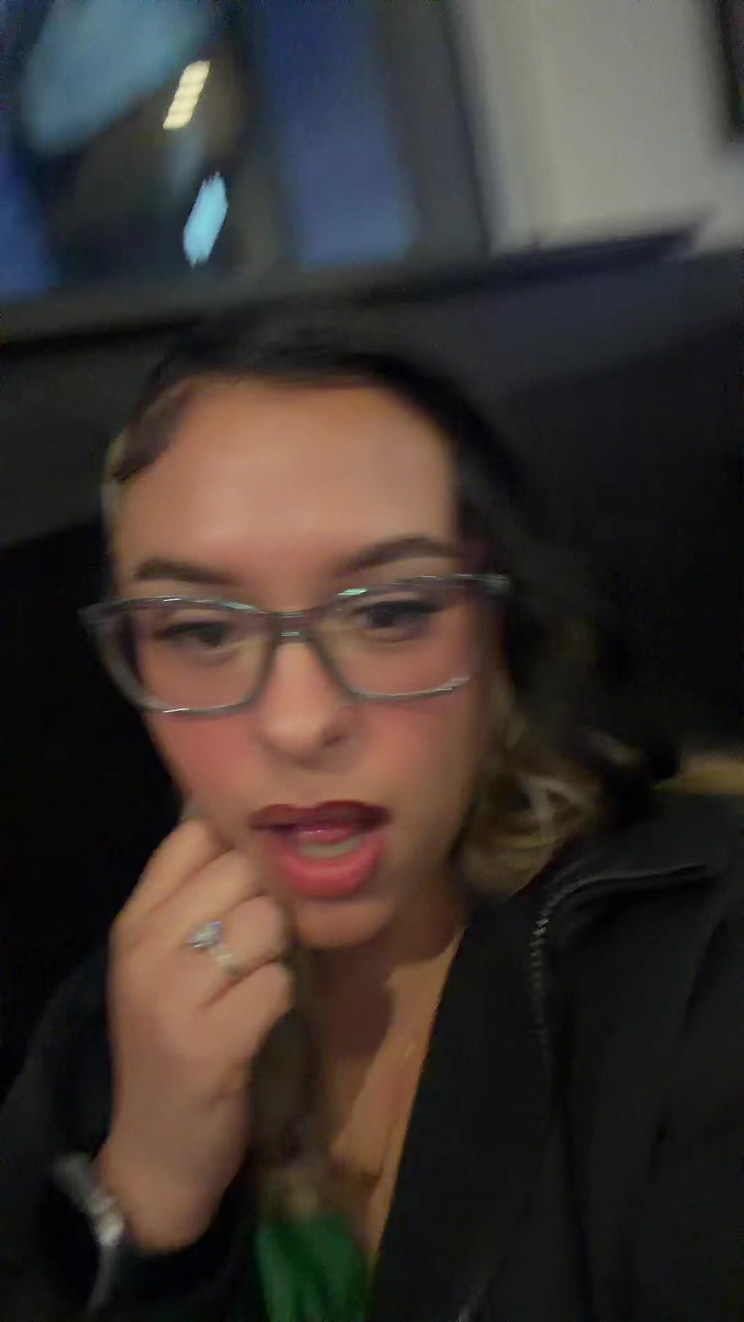 @gomez_143_21