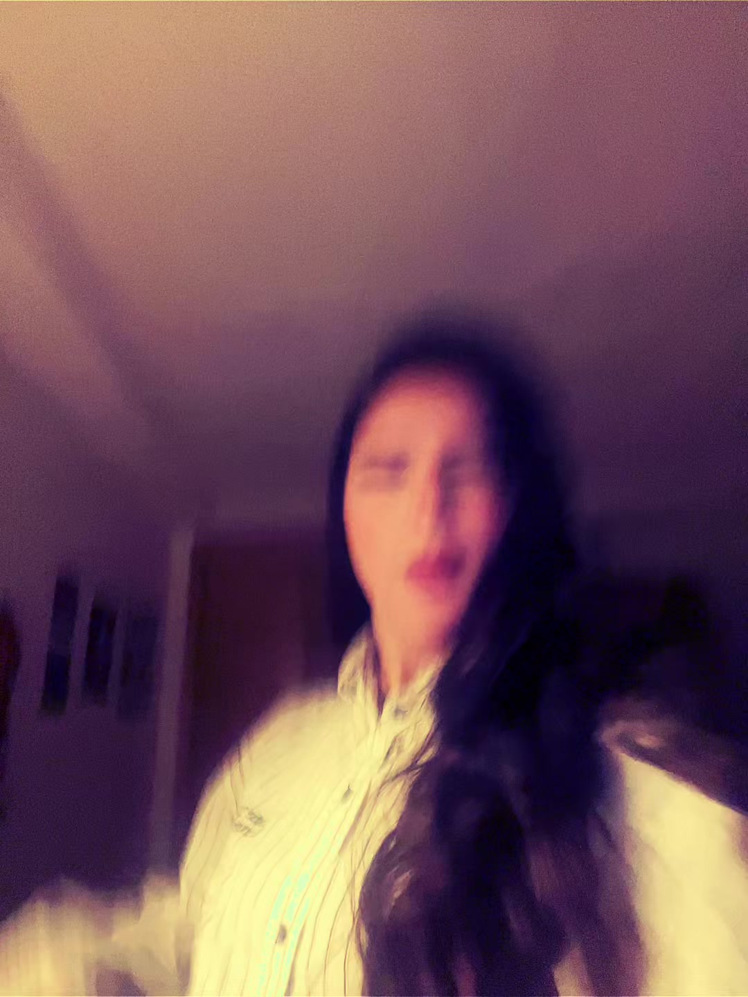 @𖦹