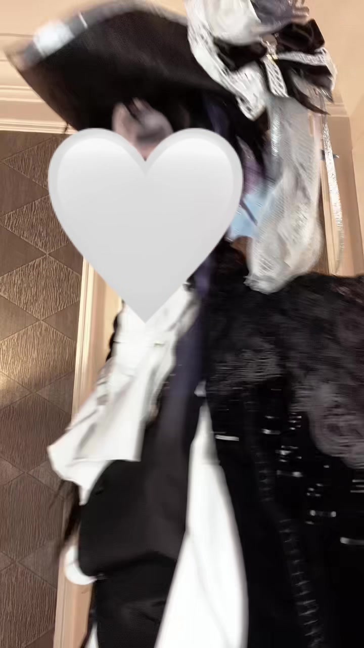 @☣︎「 CΔLX 」☣︎
