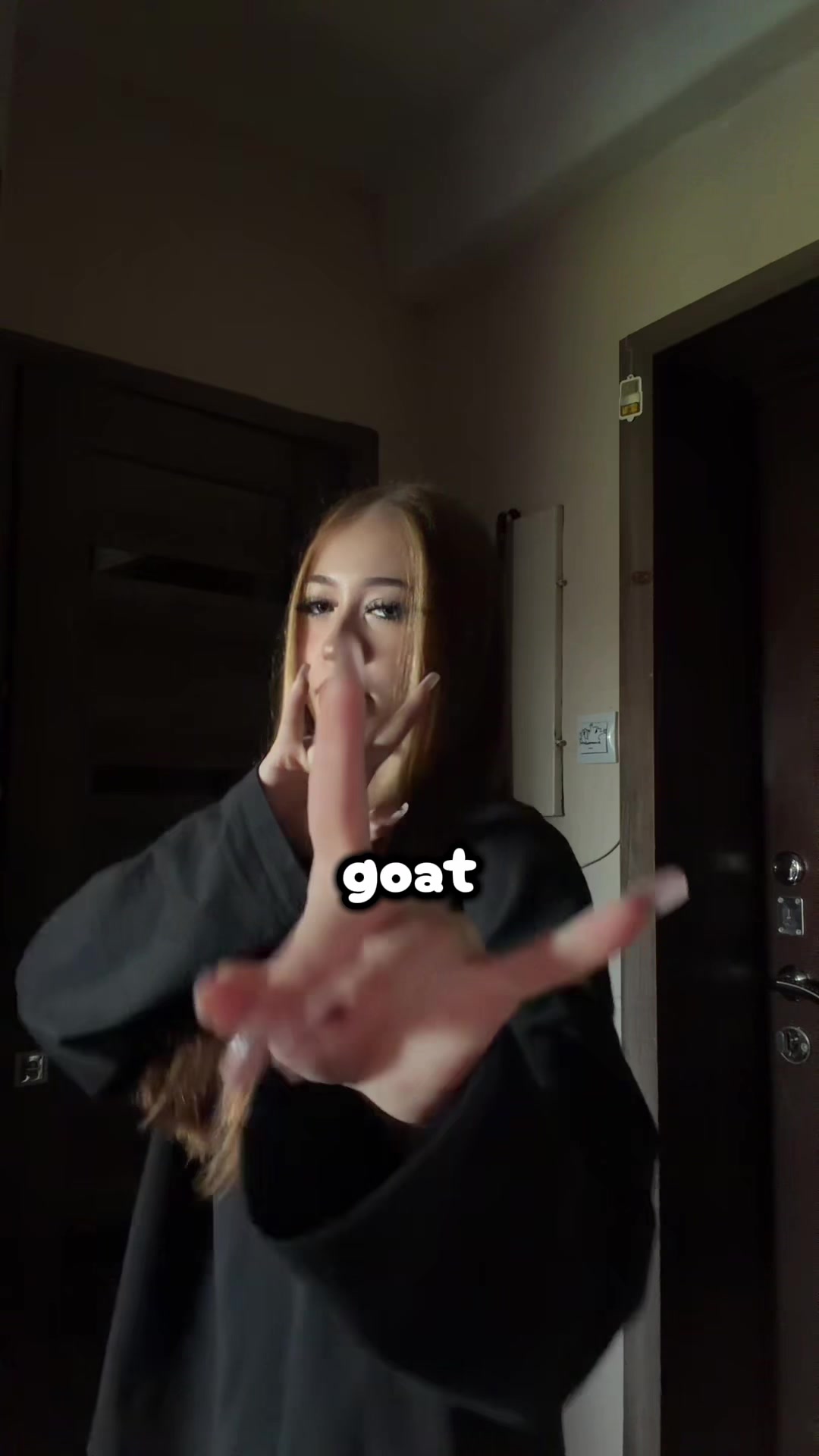 @…
