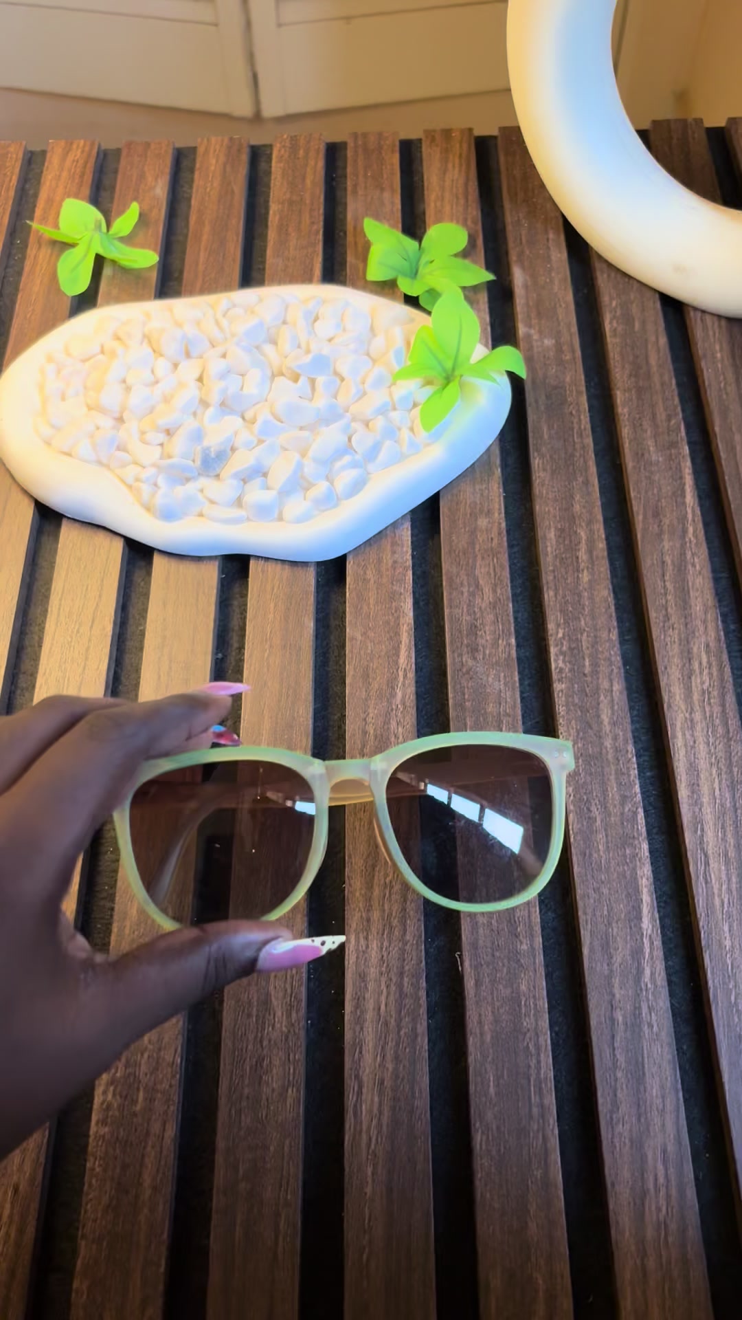 @Shadessson||eyewearshop