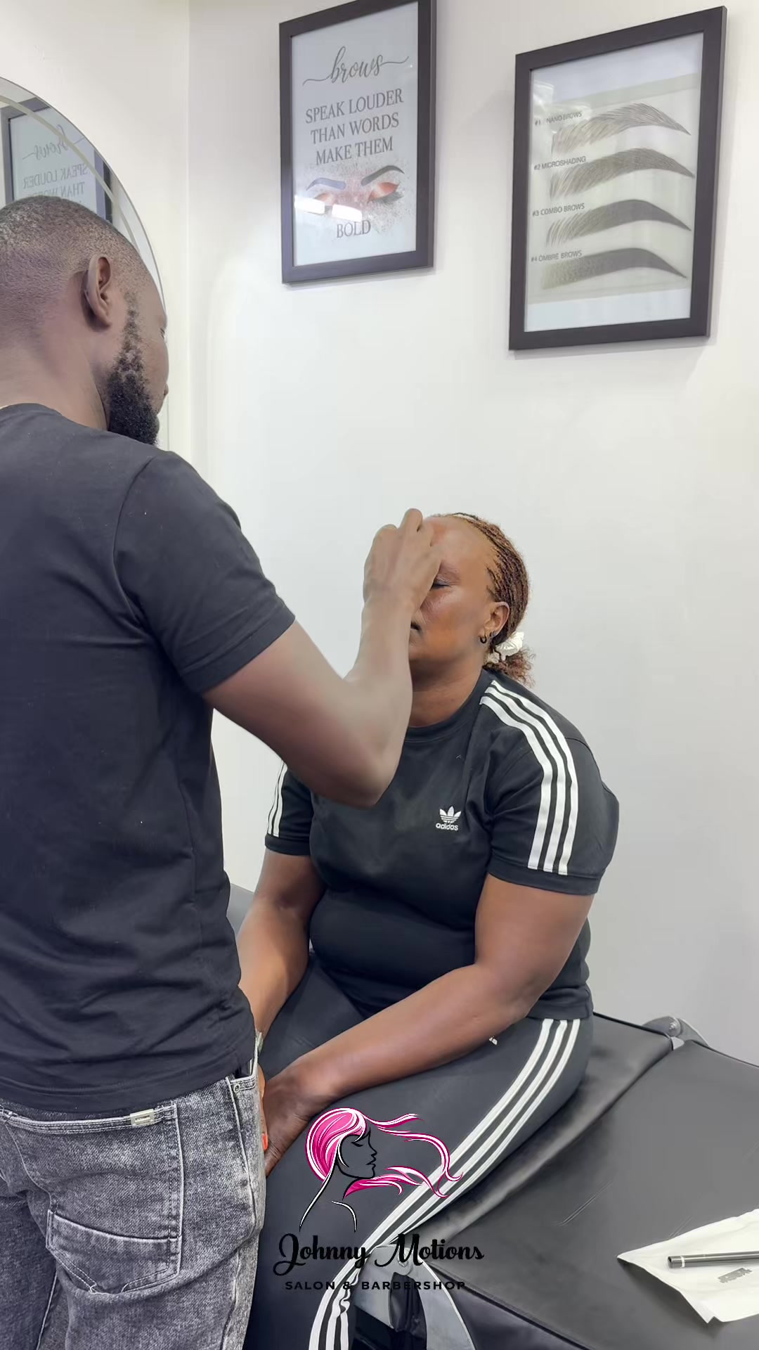 @johnnymotionssalon