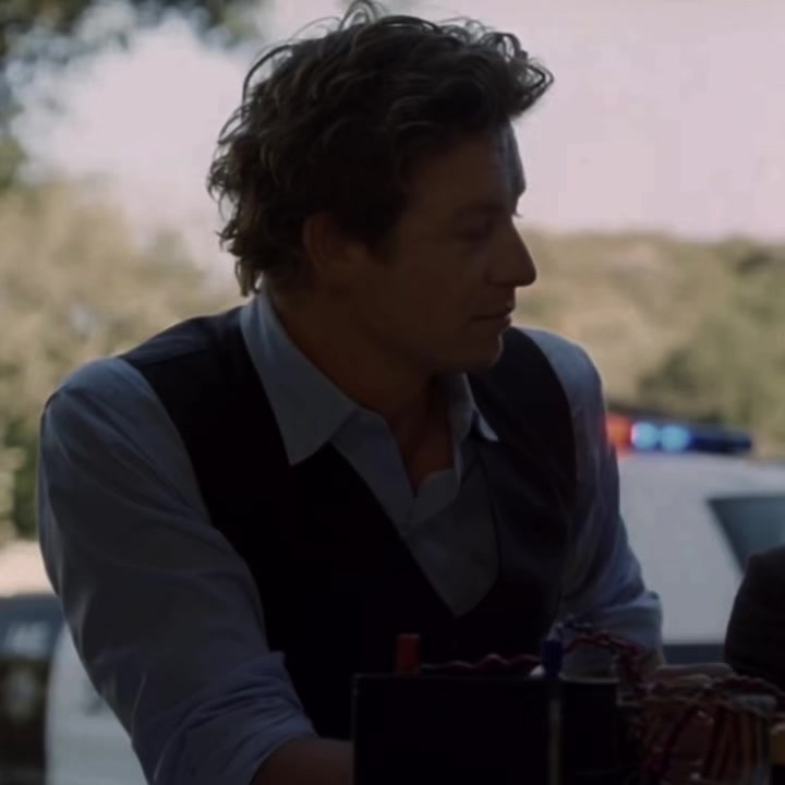 @J✭