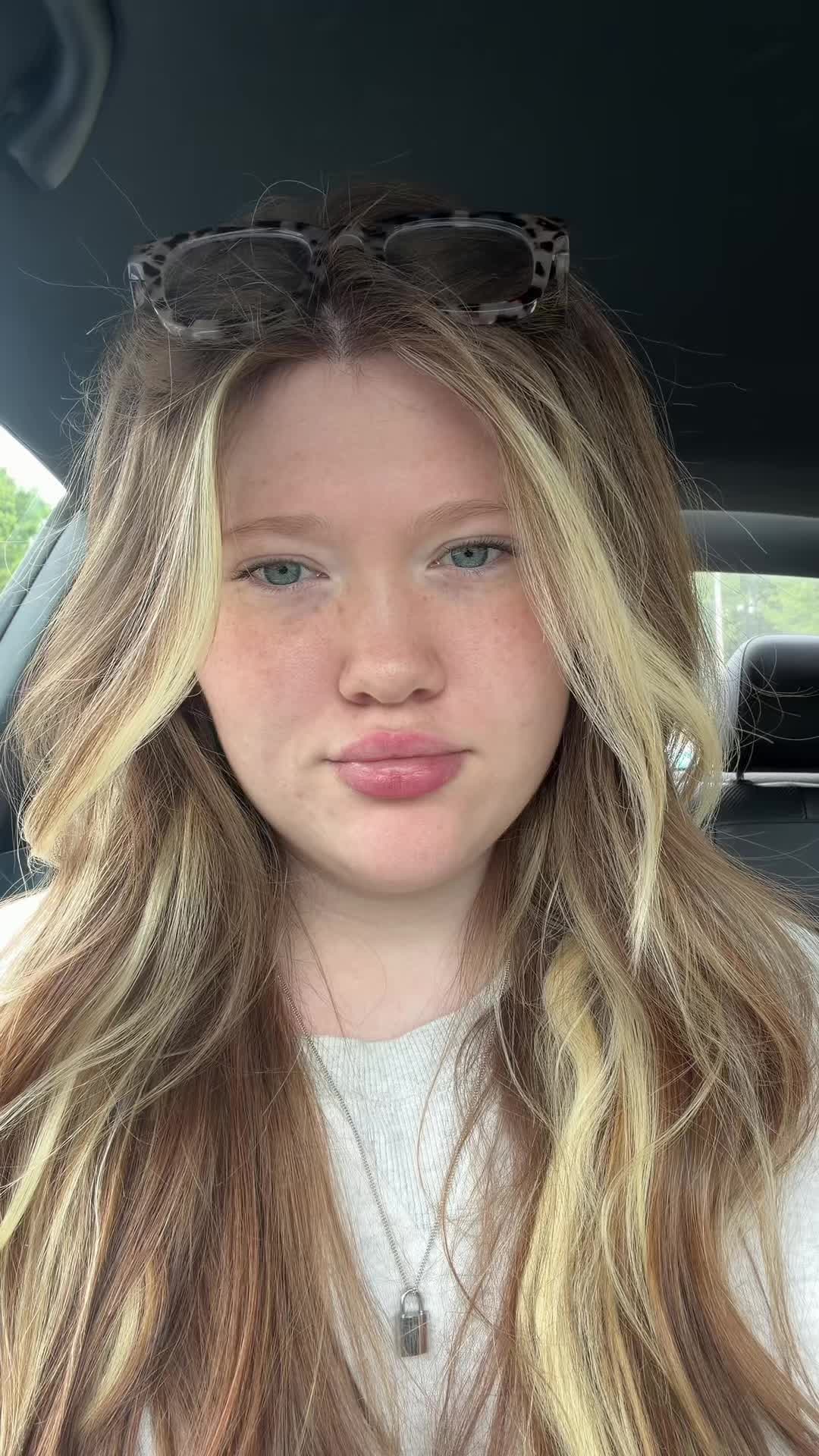 @Emma (: