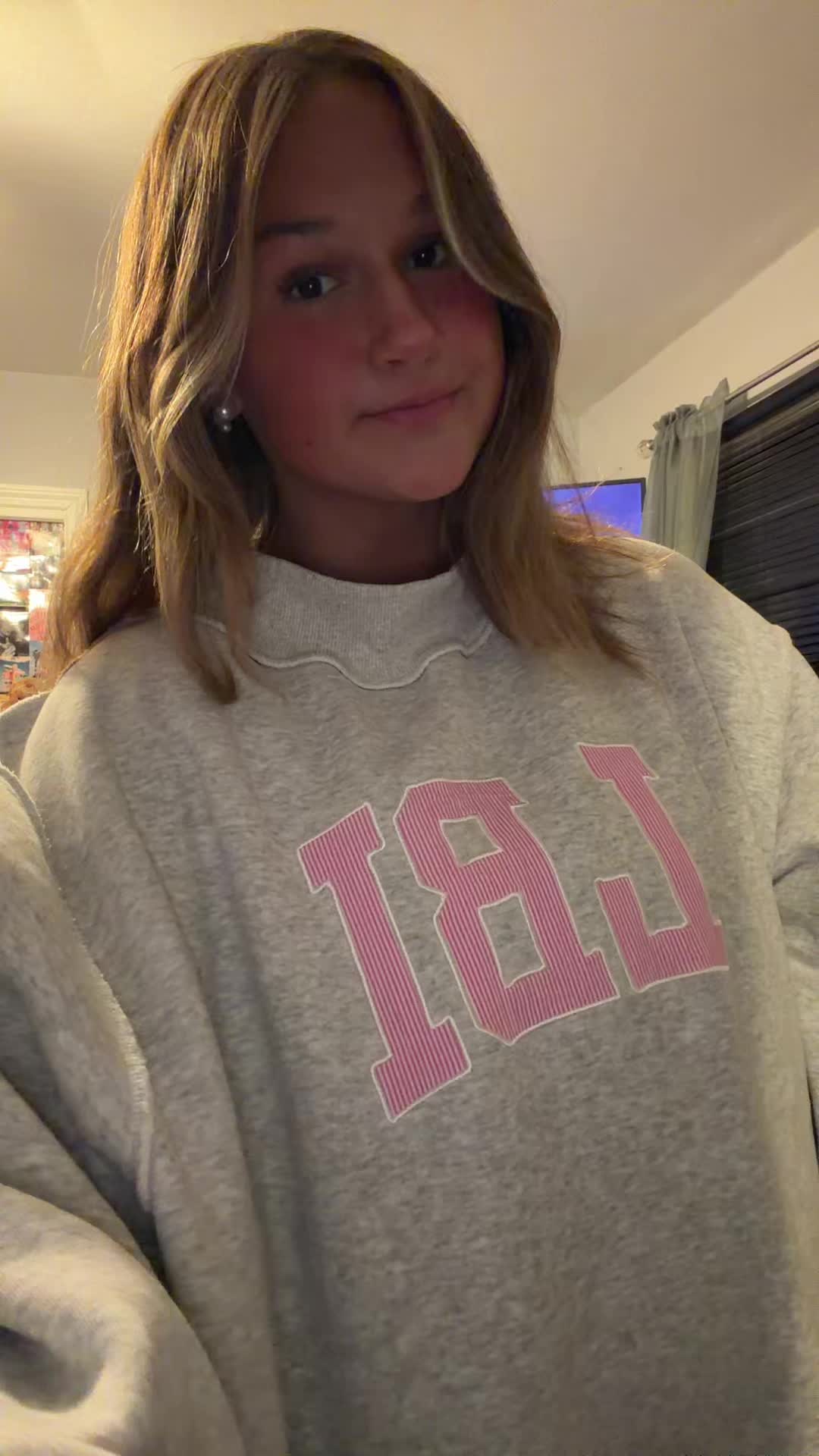 @Ella