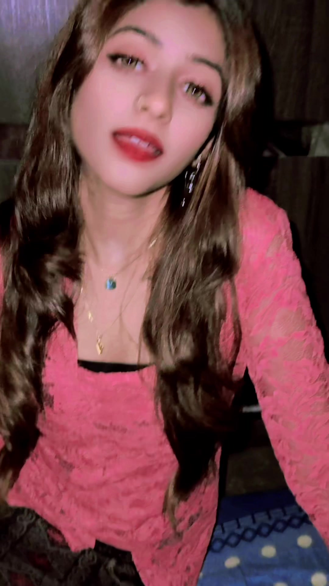 @𝐉 𝐇 𝐎 𝐓 𝐇 𝐈 👀