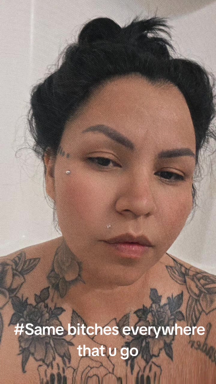 @Lala_17