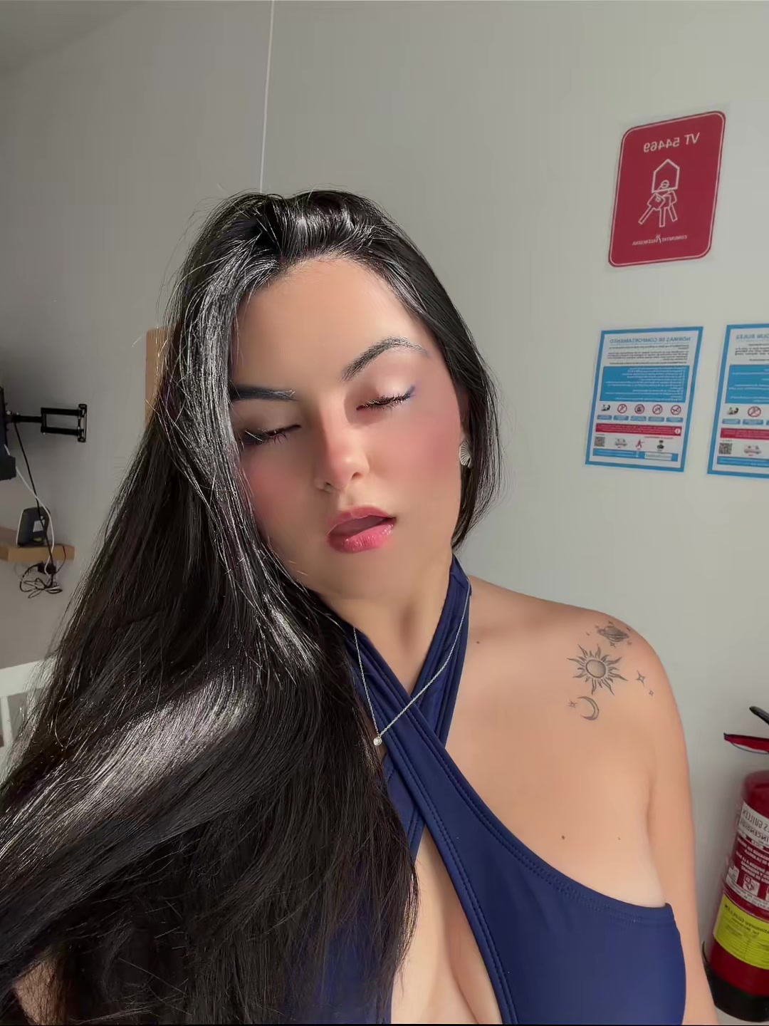 @• ๐ซ๐๐ถ๐ผ๐๐๐๐ค