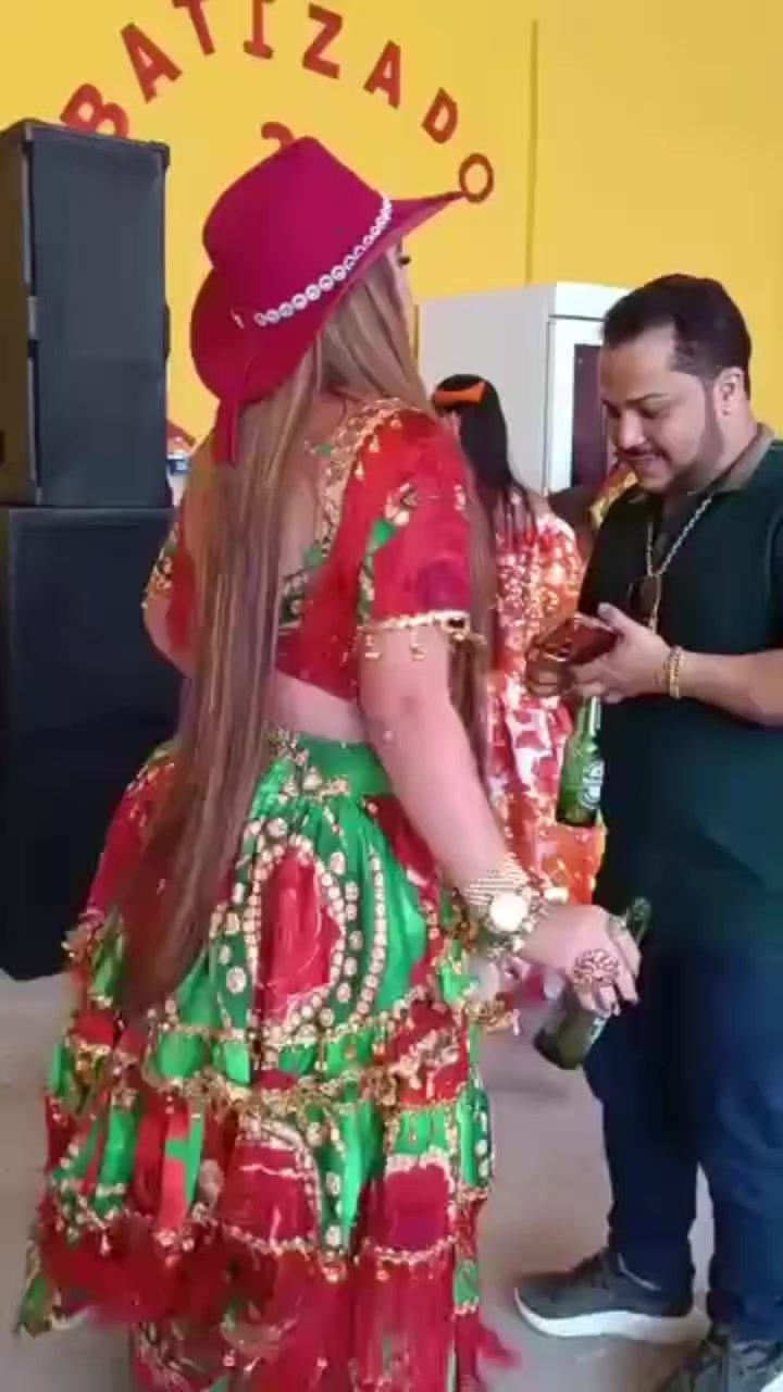 @🕺LINDAS_CIGANAS💃