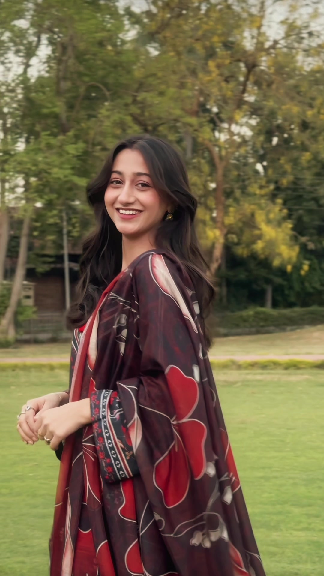 @Sana Khan💫