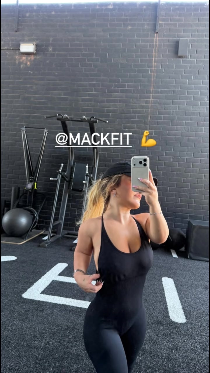 @erika