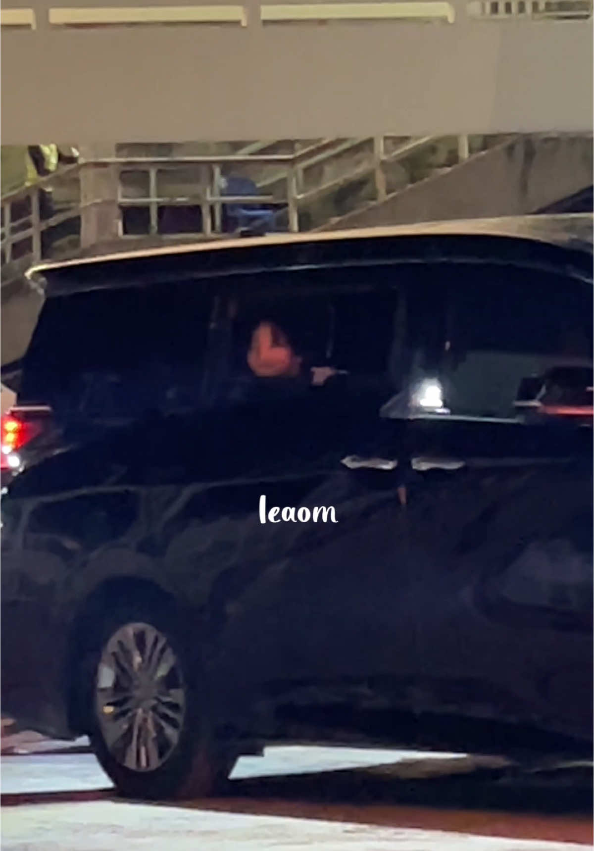 @งอมง่ะงอบงองแง