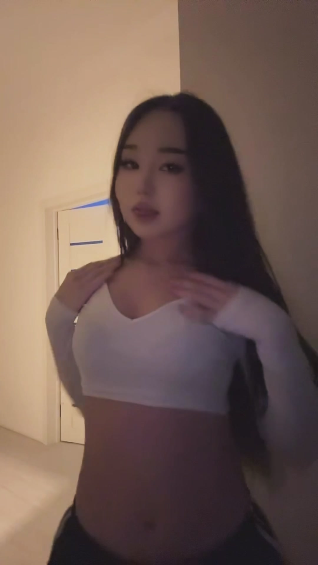 @жaн