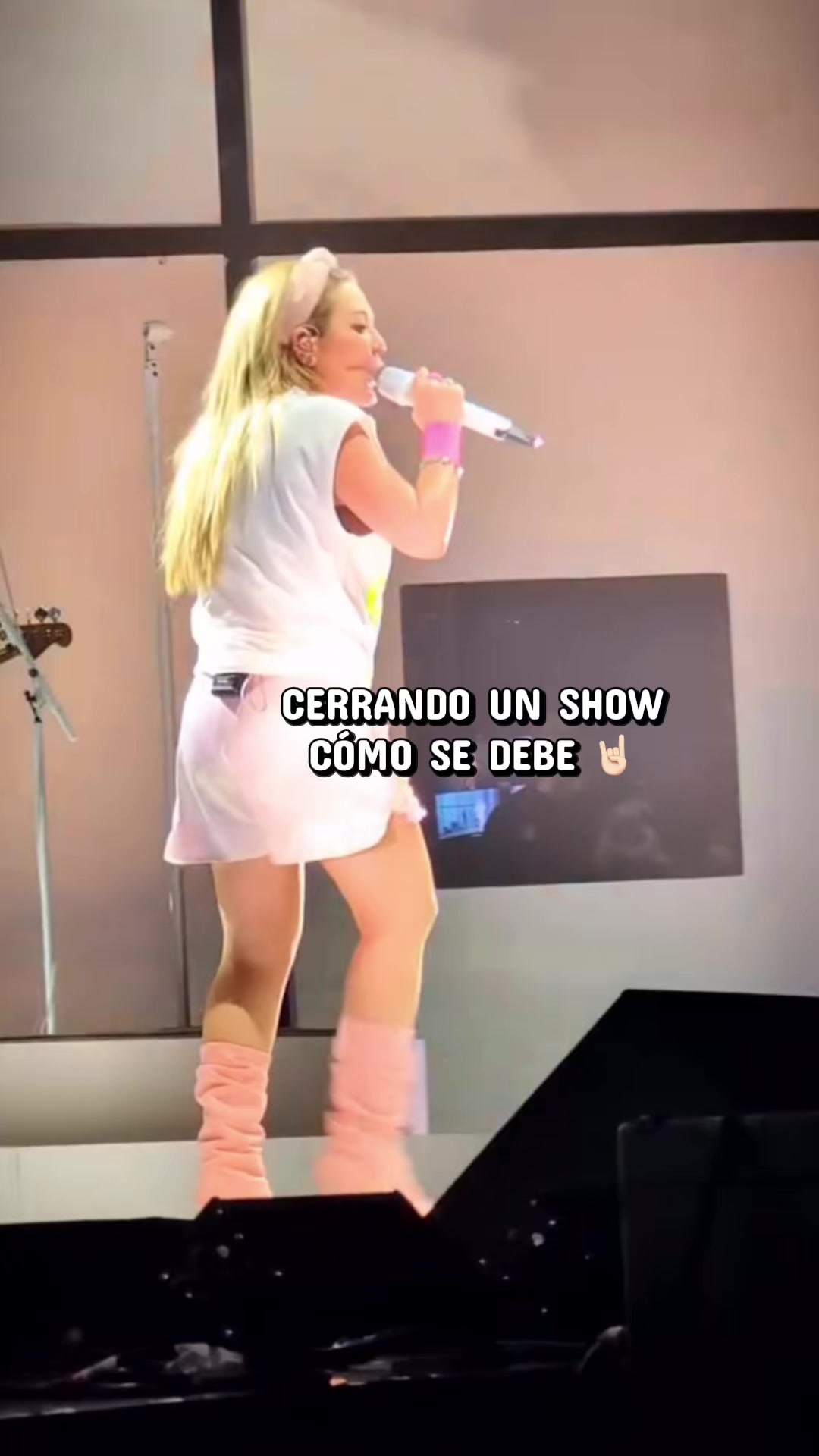 @Amaia Montero FanBase