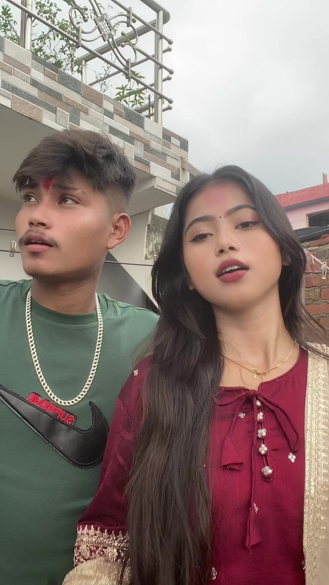 @🧖♀️Bhojpuri queen 🫅