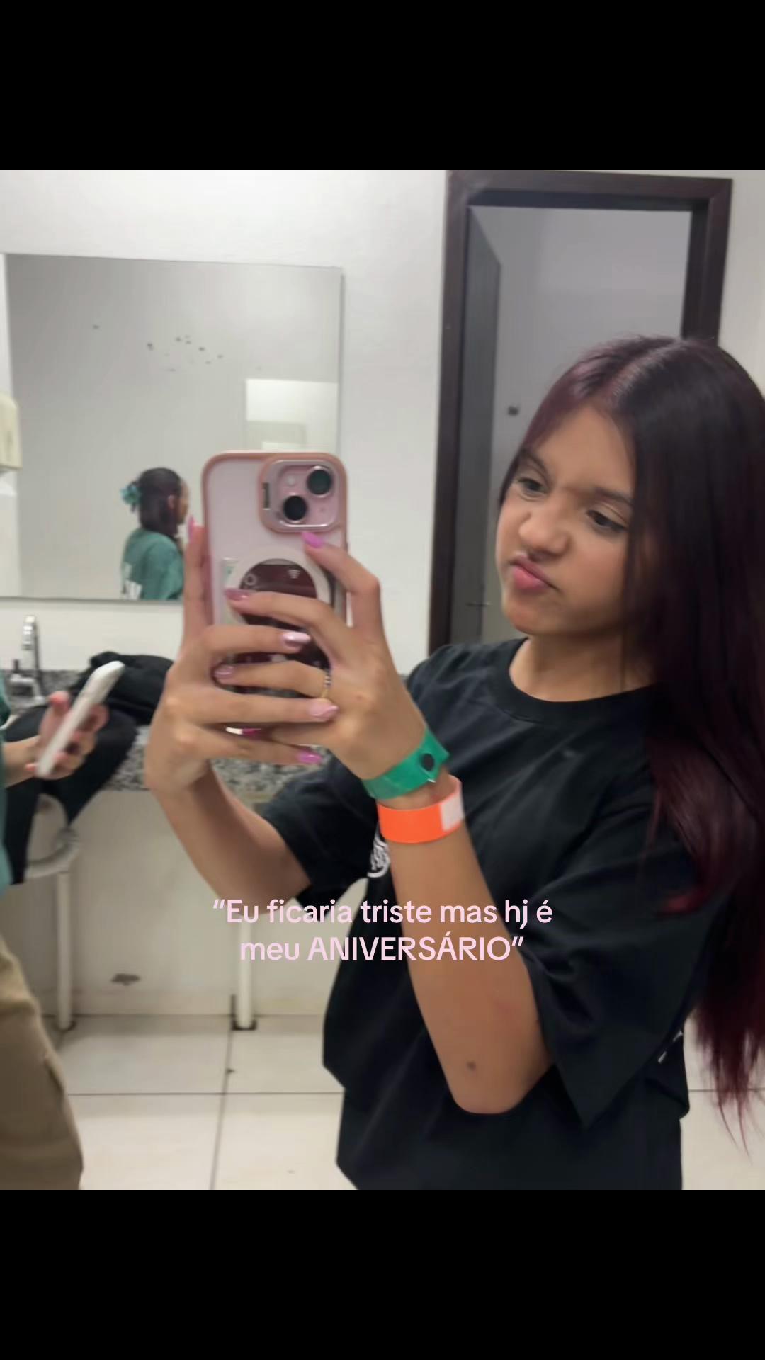 @Laura💯aura