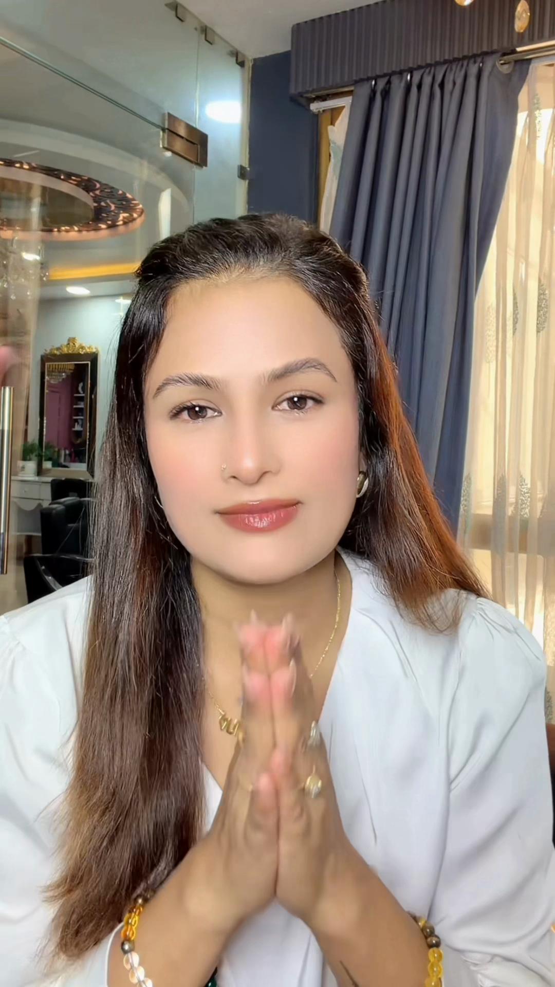 @makeupbyjanu