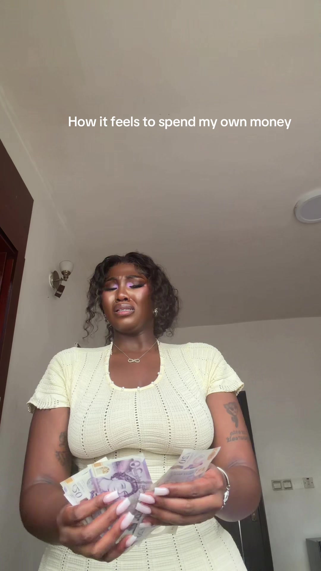 @Sandi bites twice.💎