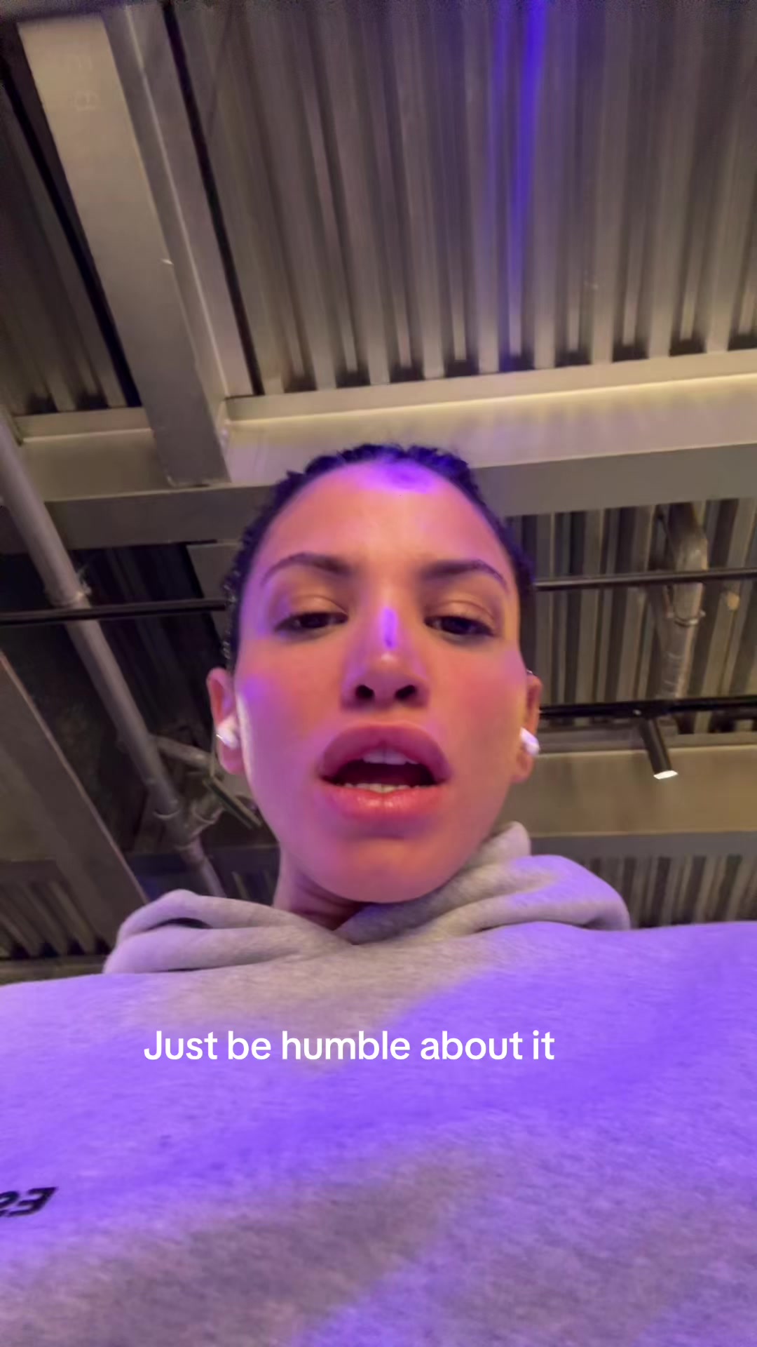 @Dania
