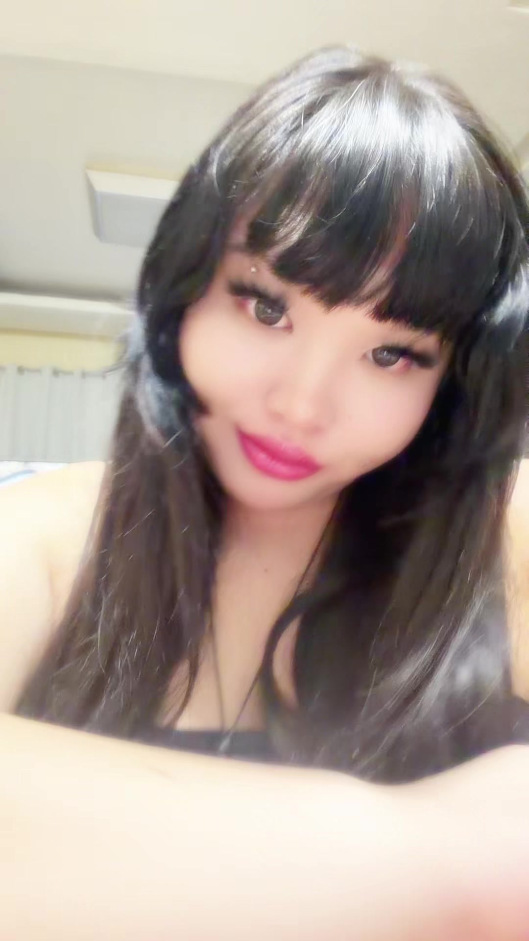 @𝙘𝙝𝙡𝙤𝙚 𝙠𝙚𝙣𝙙𝙞 🖤🇻🇳
