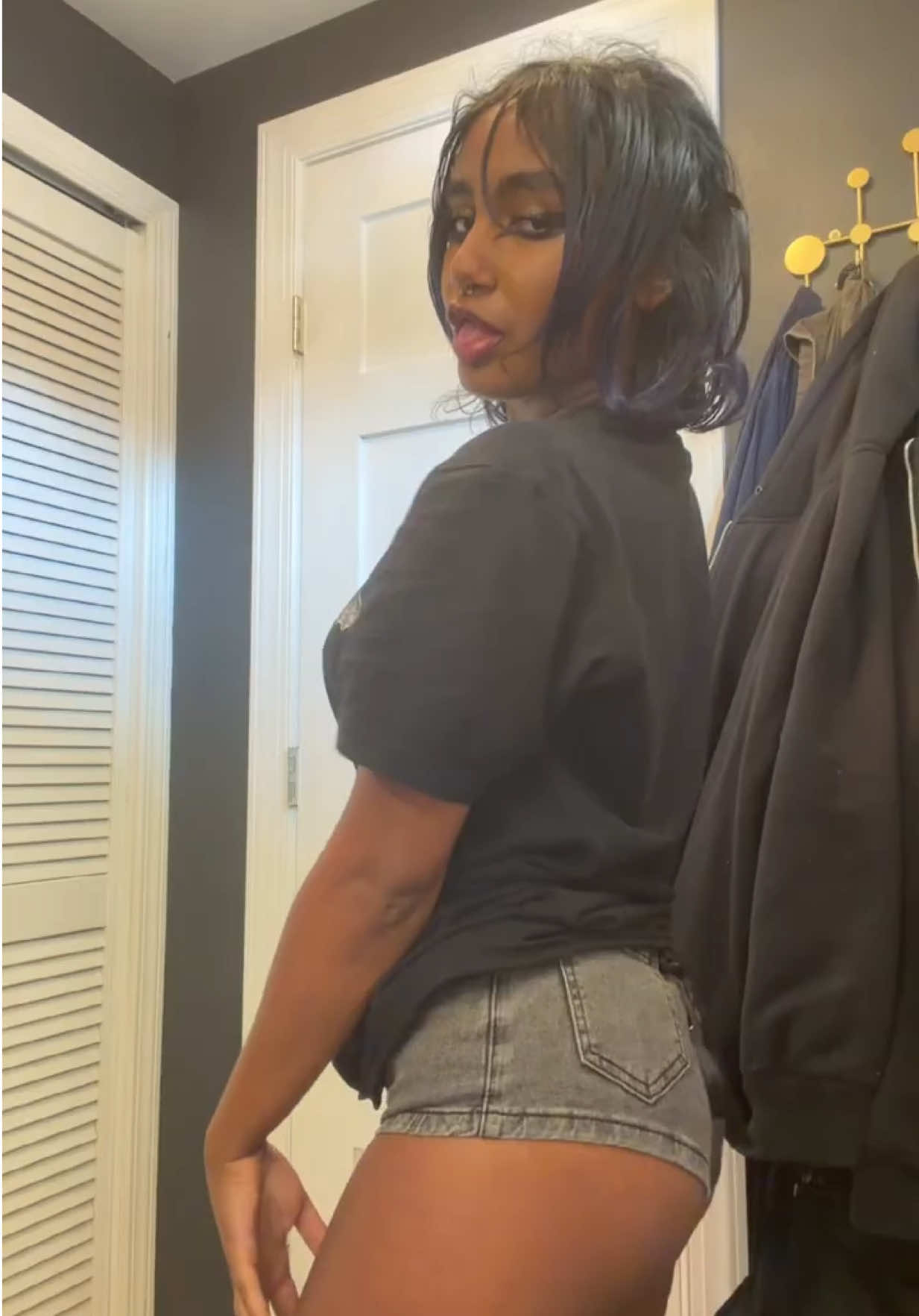 @sickfckleah
