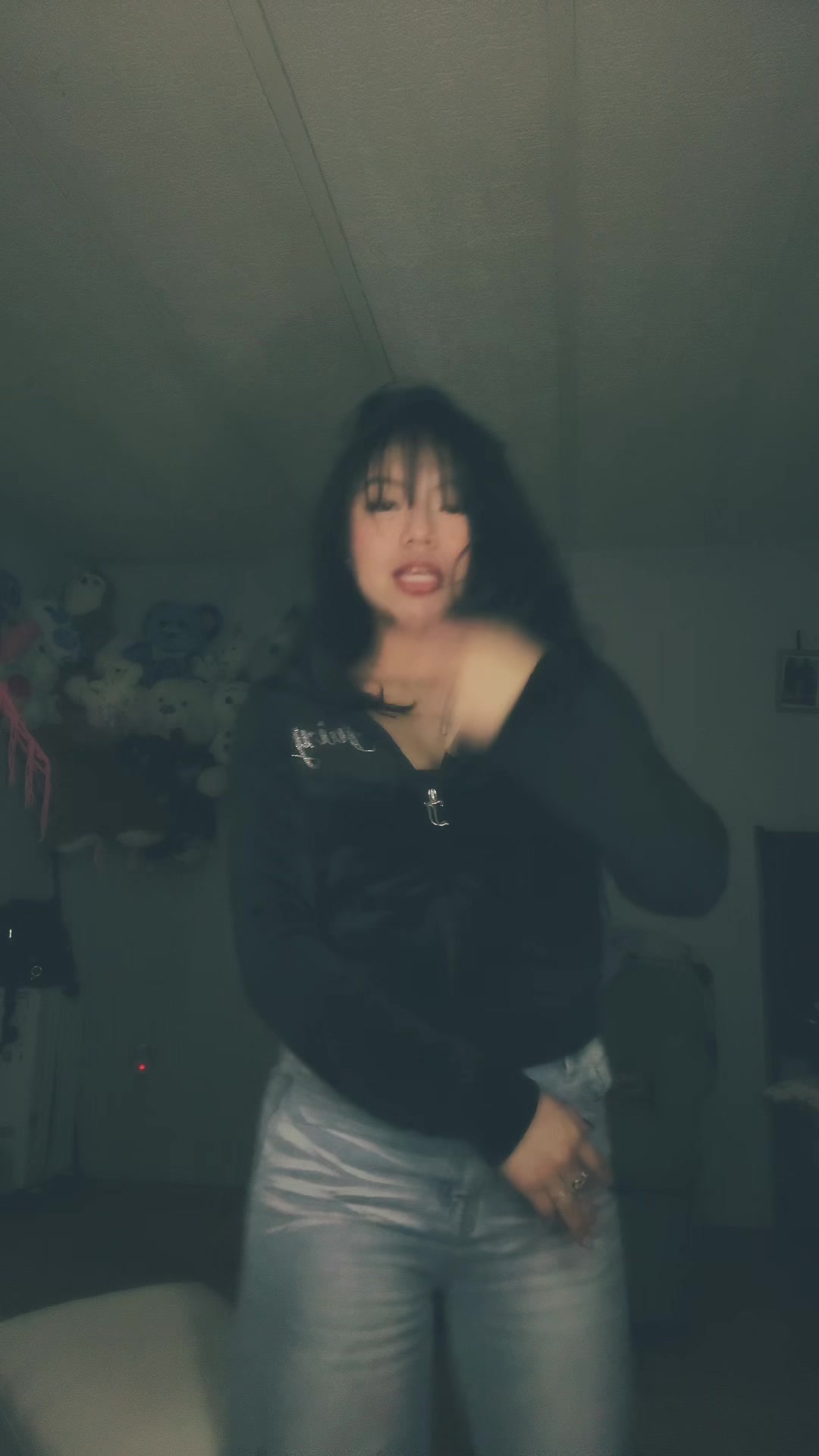 @๐๐๐๐ฆข๐