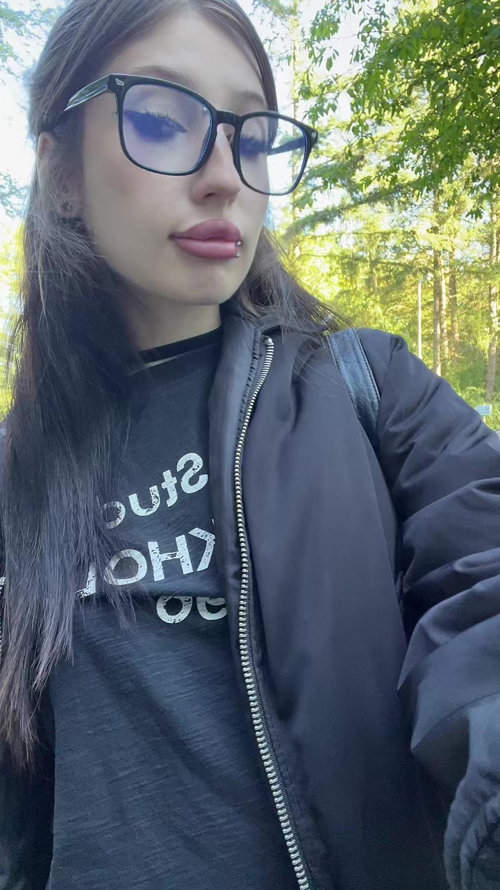 @Саш🐈⬛