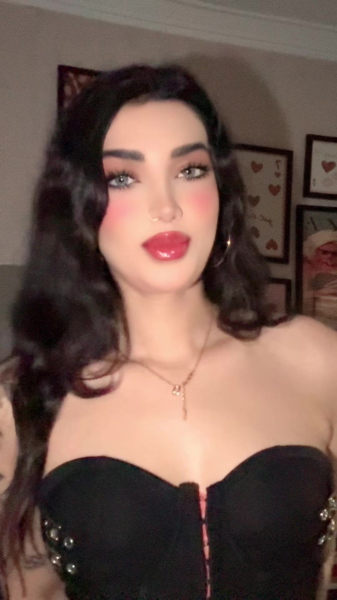 @Melika Nazari310