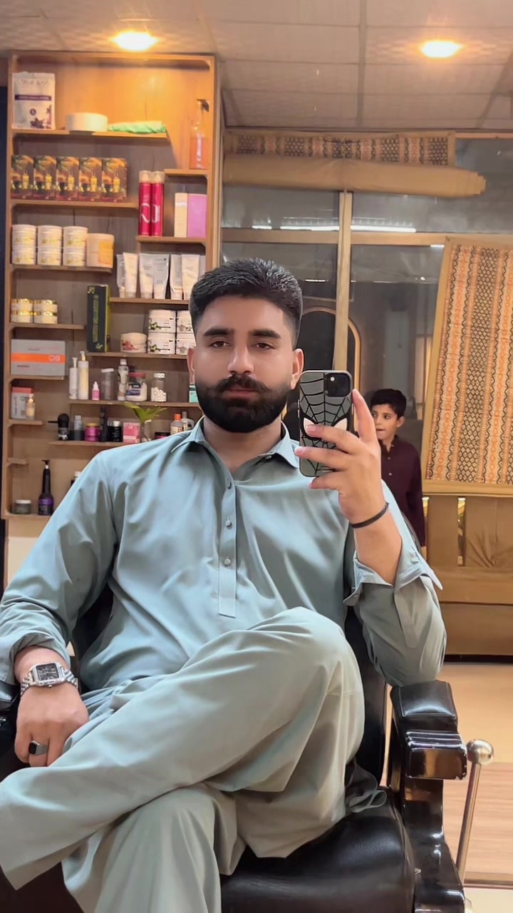 @خواجہ مشاھد رفیق