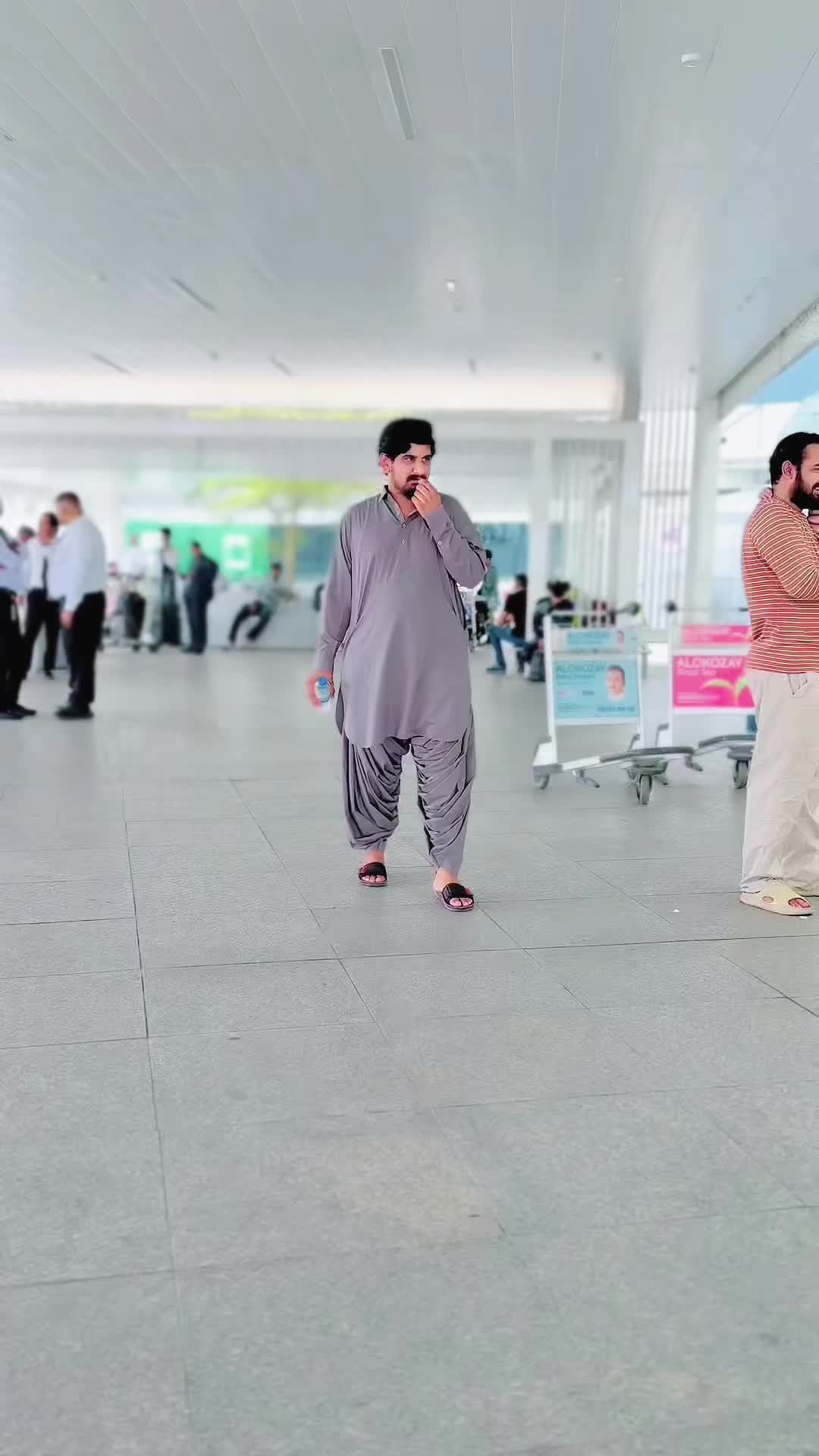 @اِبرو کھوجہ ❤️🫀