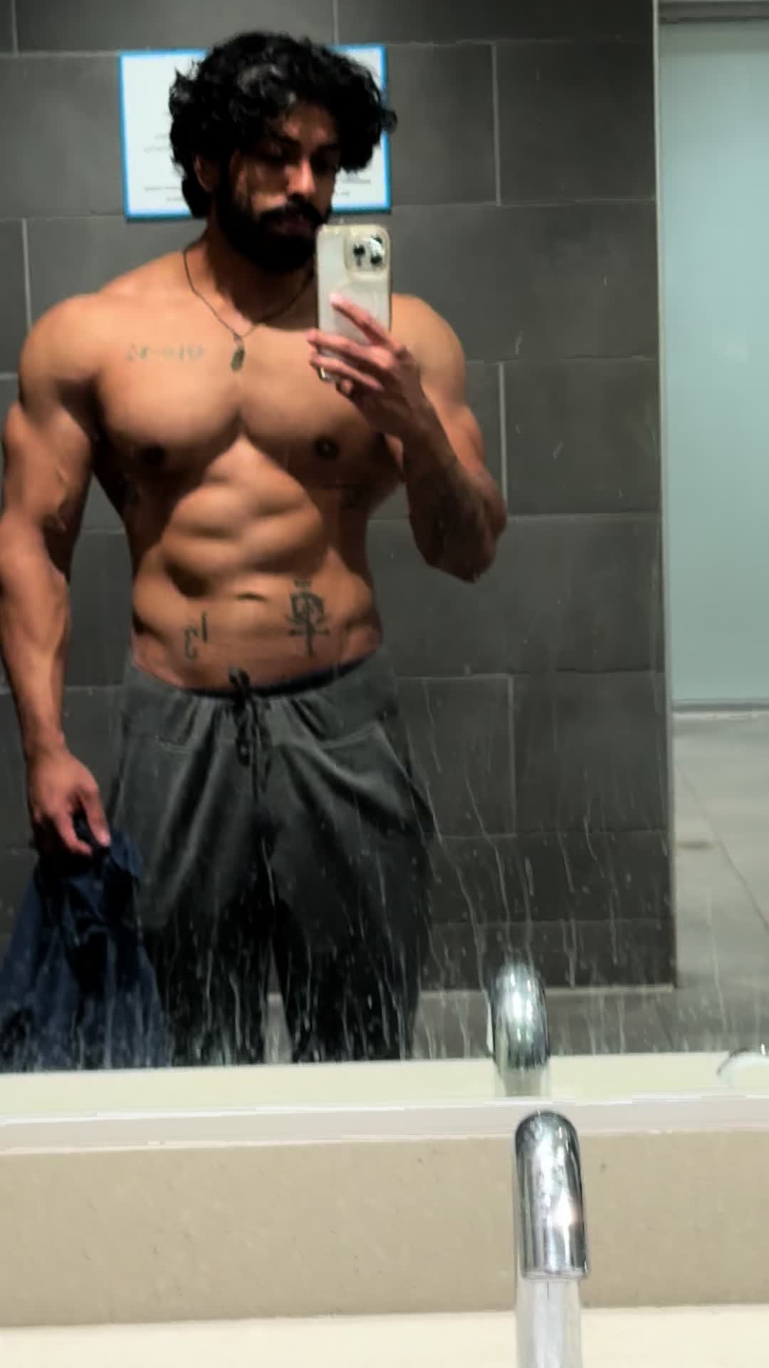 @shivladdin