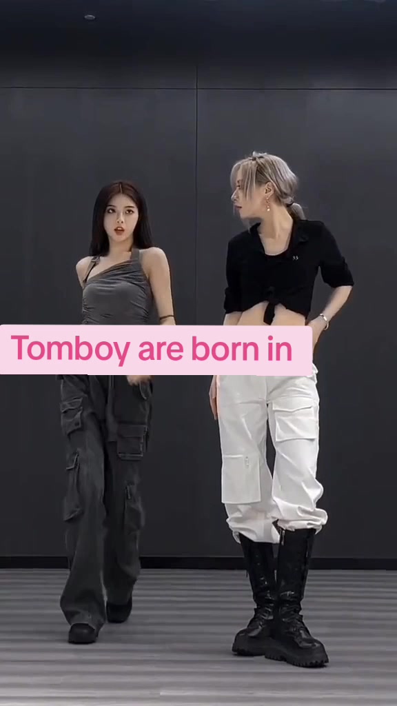 @Girlie