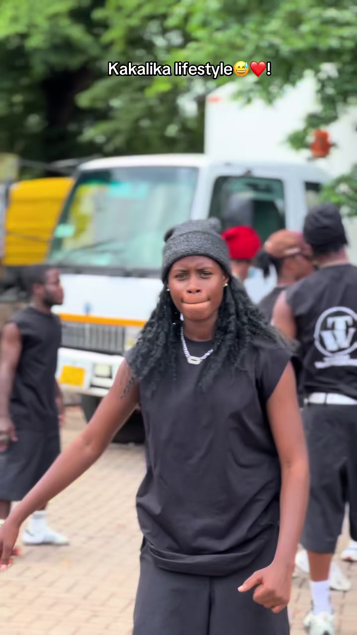 @THE GAL WONDERS 🦅🇬🇭