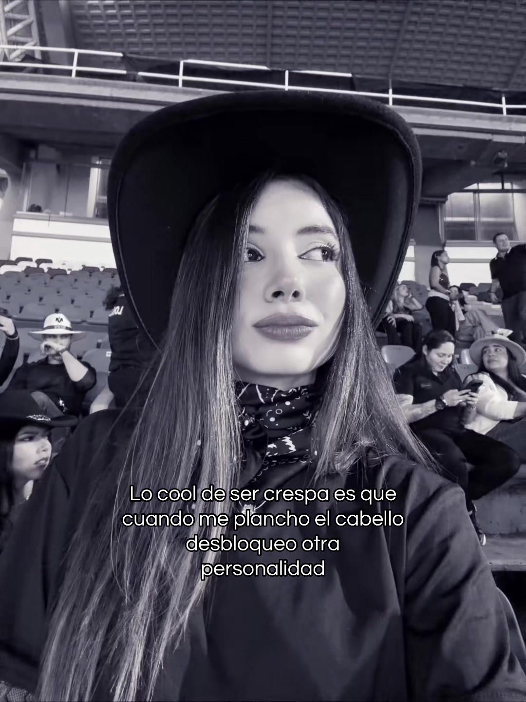 @Lau C
